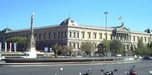 الدّراسات القرآنِيَّة - الباب الأوّل المصْدر القرآني - جداول مخطوطات القرْنيْن الأوّل والثّاني بعد الهجرة - مخطوط المكتبة الوطنيّة بباريس رقم 328